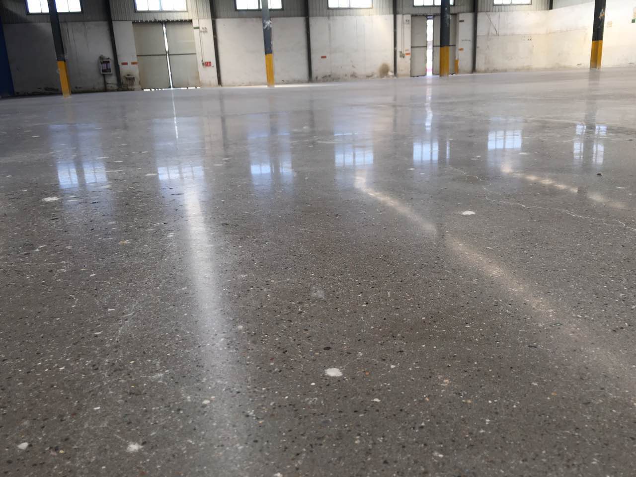 密封固化劑地坪圖片